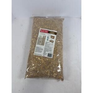 Kaytee Ultimate No Mess Wild Bird Food Seed Blend 9.75 lb Bag